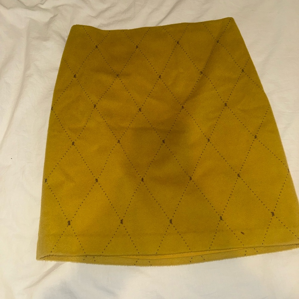 J McLaughlin mustard yellow diamond embroidered skirt